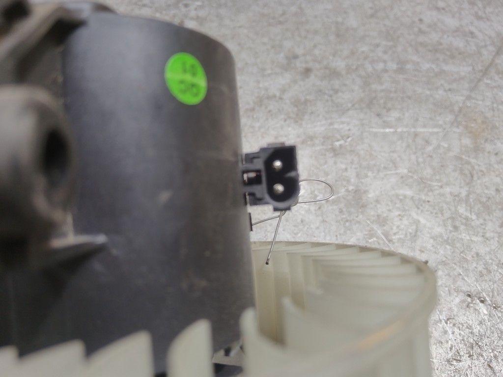 Моторчик печки 2K4VSW Mercedes A W168 - Фото 5