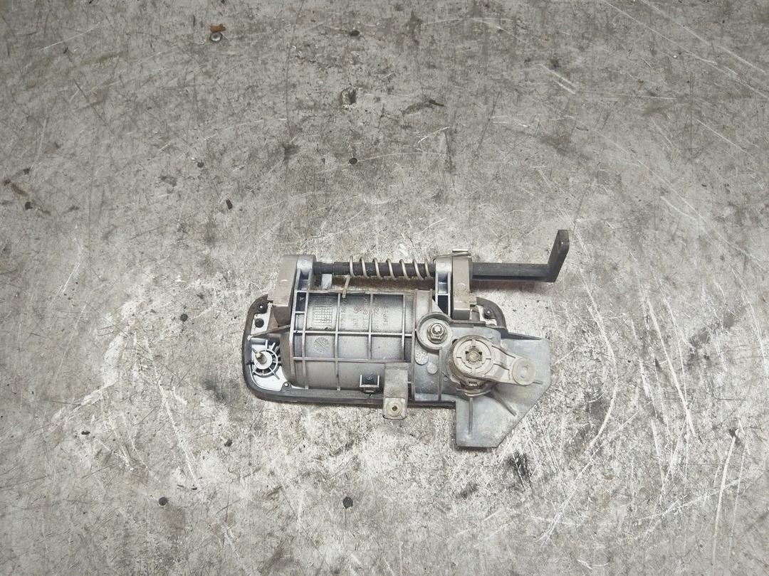 Ручка наружная передняя правая YTJ1MN Peugeot 406 купить с доставкой