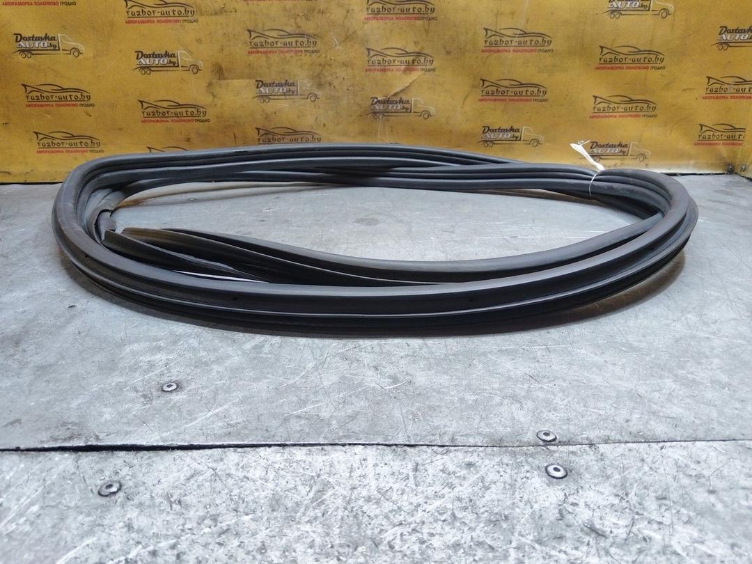 Уплотнитель двери передней правой AMXABL Opel Zafira купить