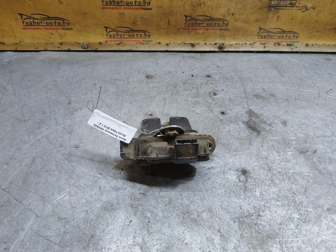 Замок багажника 4NNG2S Skoda Fabia купить