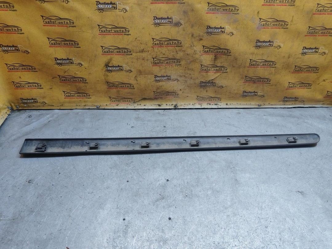 Молдинг двери передней левой B576OH Citroen C3 купить