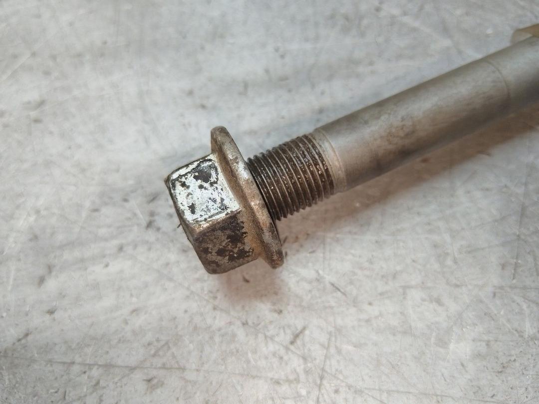 Болт 48FOC5 Citroen C5 купить