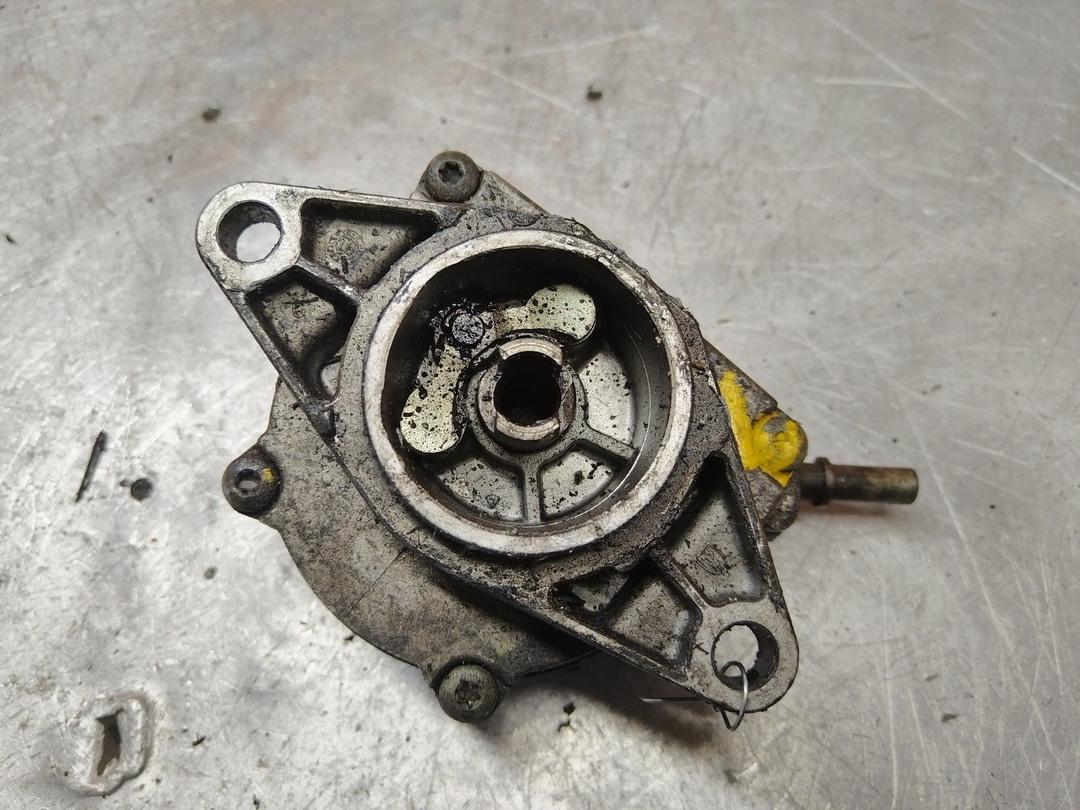 Насос вакуумный PX4WIN Citroen Xantia купить в магазине запчастей бу