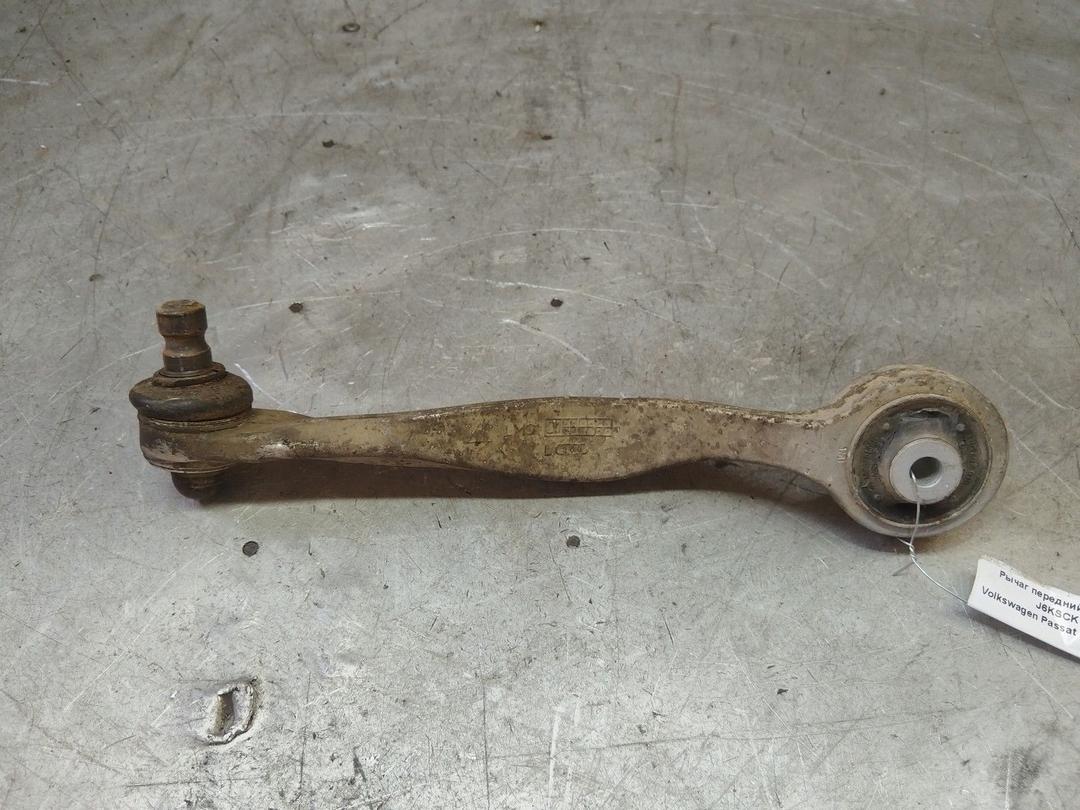 Рычаг передний левый J6KSCK Volkswagen Passat - Фото 1