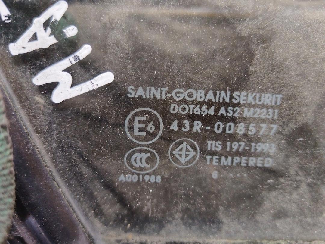 Стекло двери задней правой EXUXDT Mazda 3 купить с доставкой