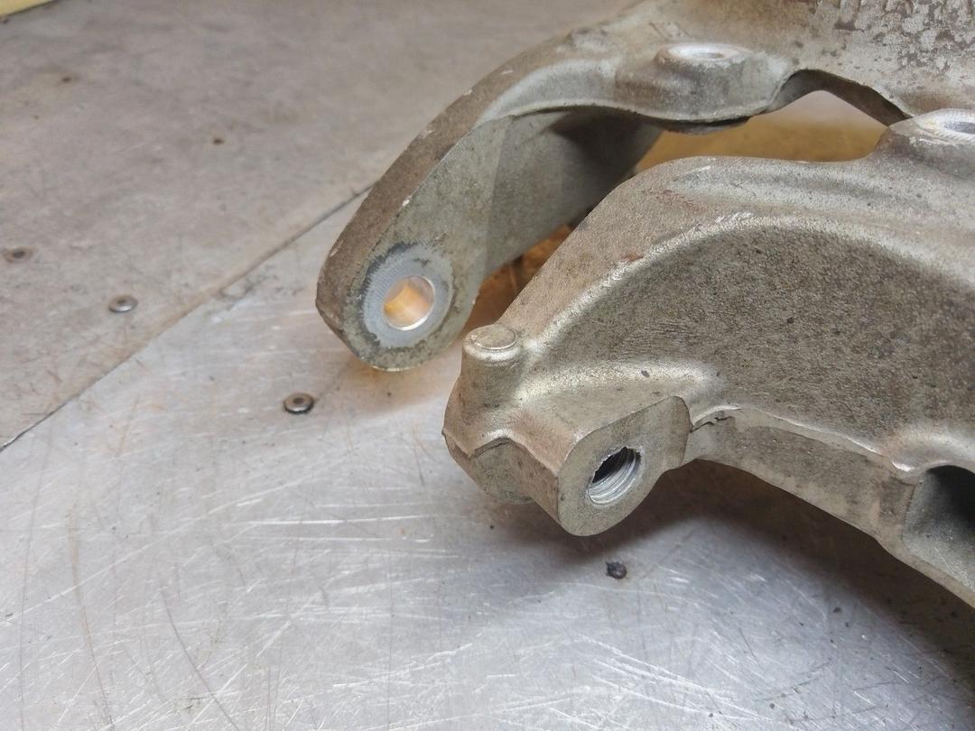 Рычаг задний левый NP89F8 Ford Fusion купить с доставкой