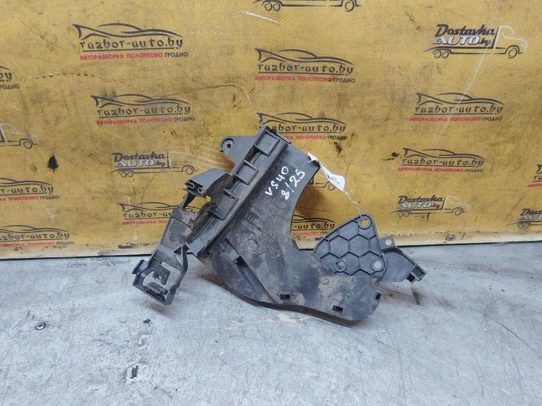 Пластик салона YL85HA Volvo S40