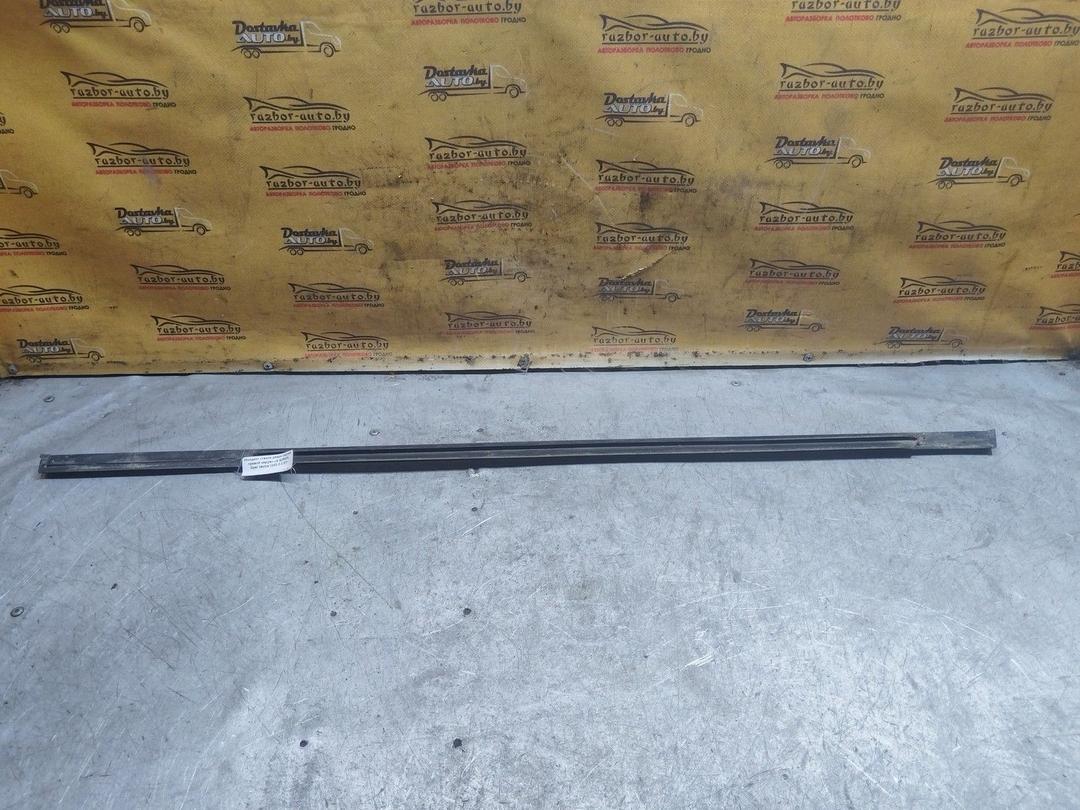 Молдинг стекла двери задней правой наружный Q2R3FL Opel Vectra купить с доставкой