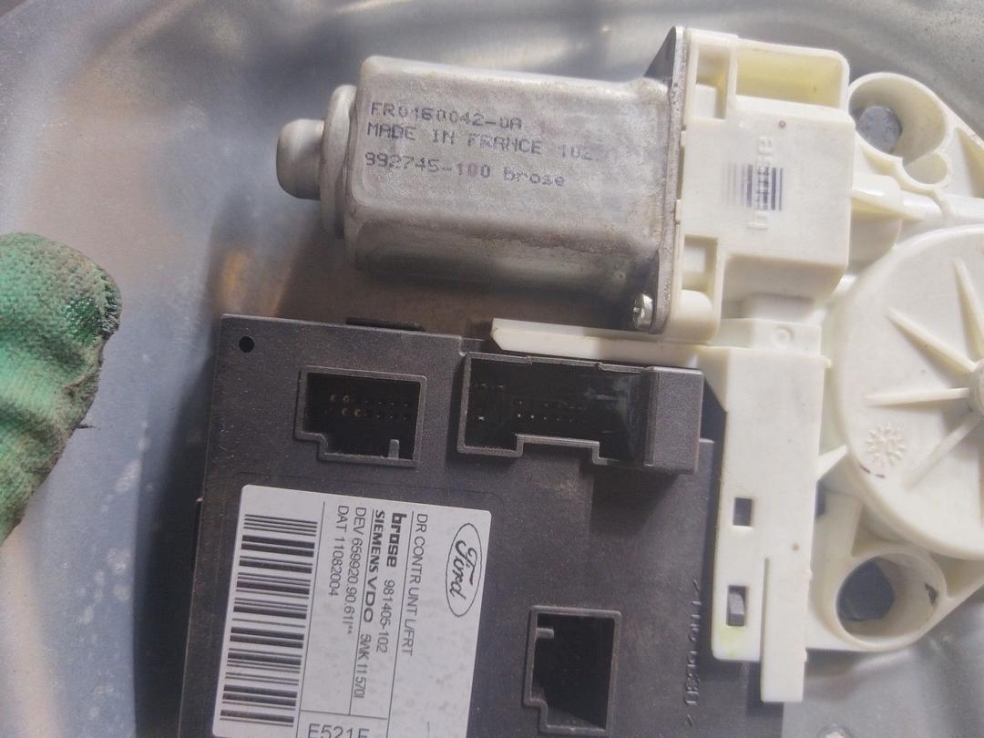 Стеклоподъемник электрический передний левый Y02HGM Ford C-Max undefined