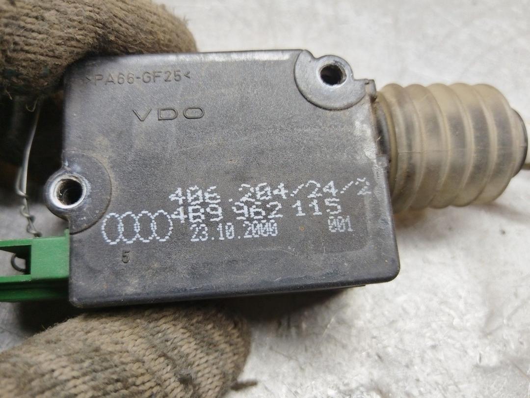Активатор замка багажника F7ZXOI Audi A6 купить в магазине запчастей бу