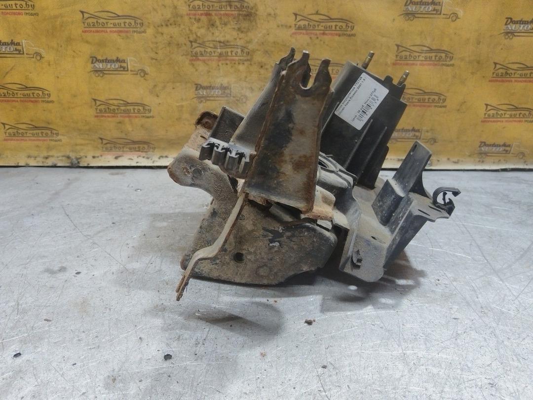 Полка аккумулятора T7C74R Citroen Xsara Picasso - Фото 5