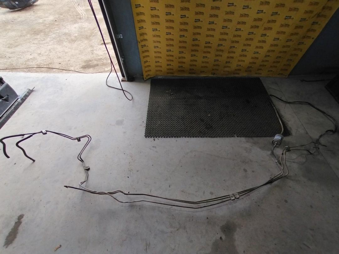 Трубка топливная YQNM63 Audi A4 - Фото 1