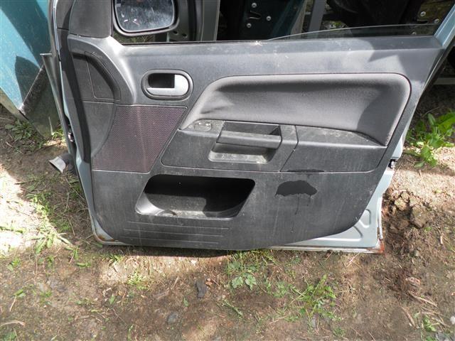 Стекло двери передней правой C2707C Ford Fusion