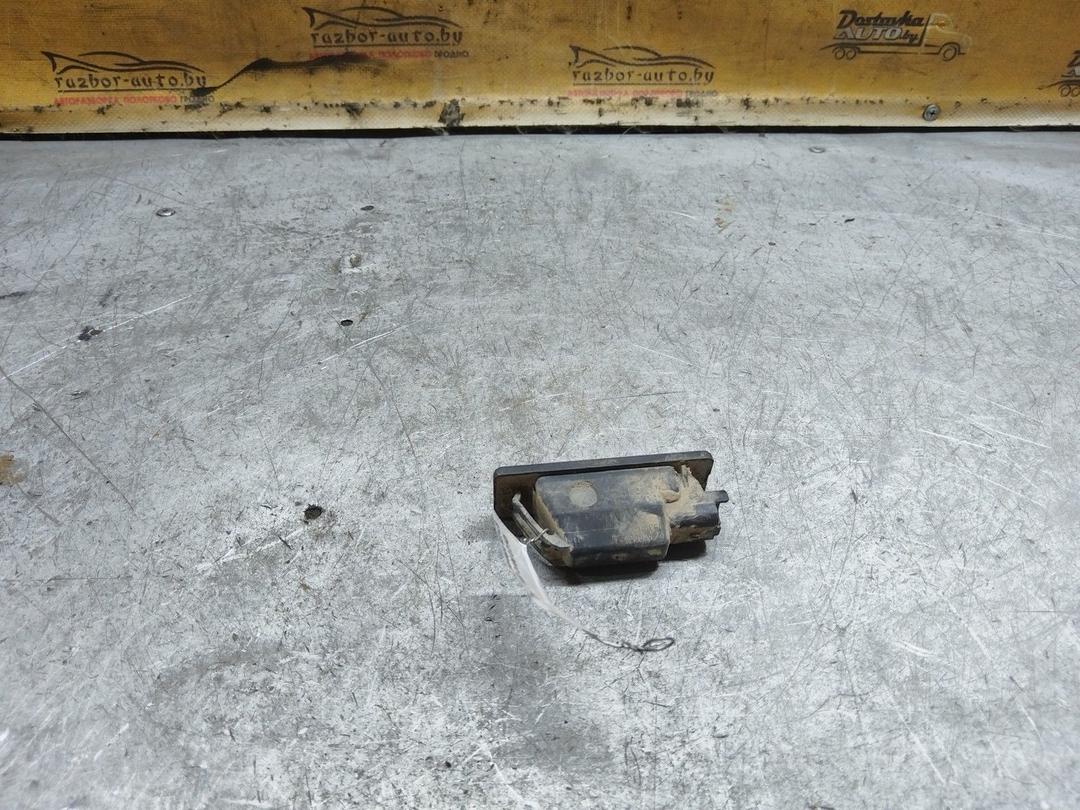 Подсветка номера 9234JS Peugeot 607 купить