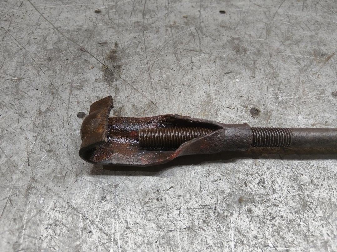 Крепление запаски D6ZNSI Citroen Xsara Picasso купить