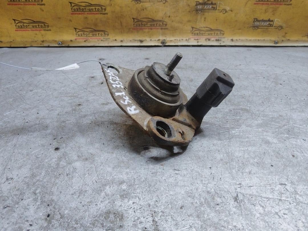 Подушка крепления двигателя Y71UG1 Renault Scenic купить