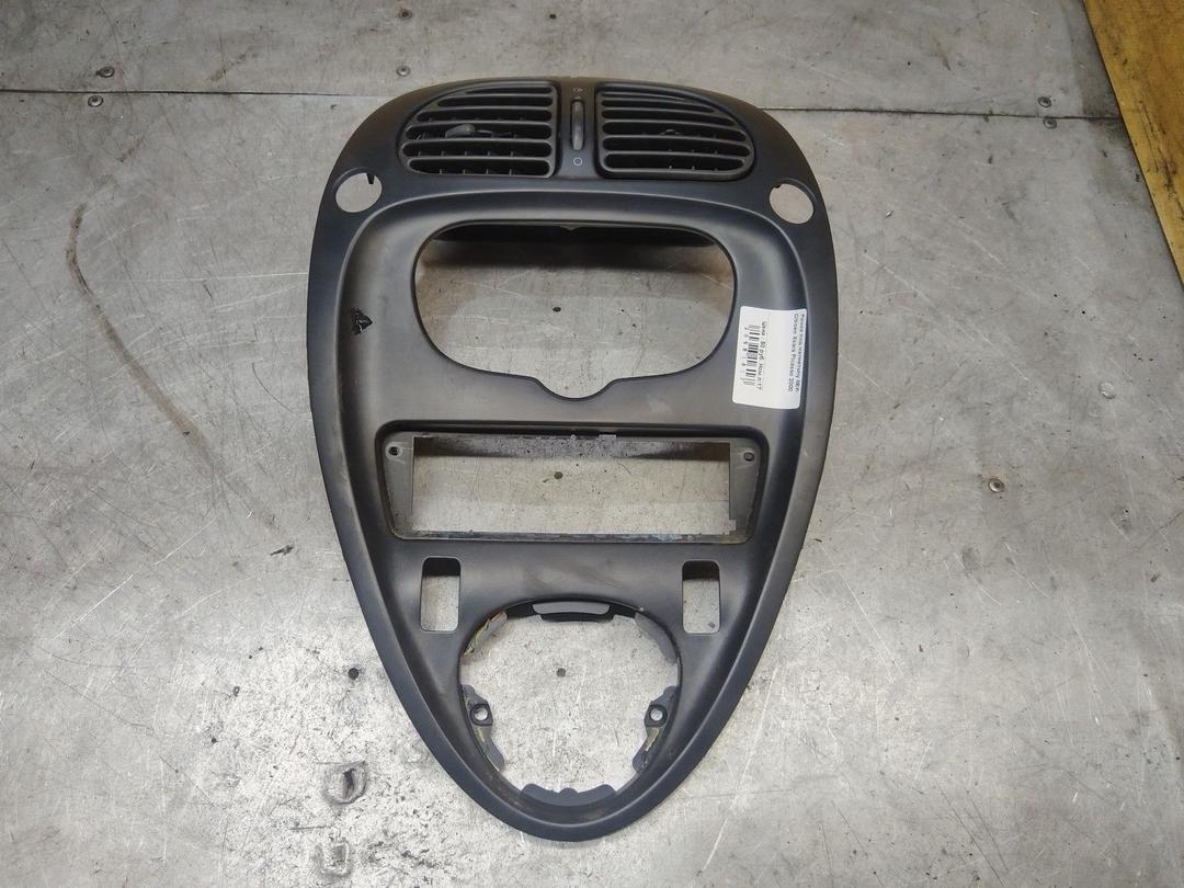 Рамка под магнитолу 8EKOYZ Citroen Xsara Picasso