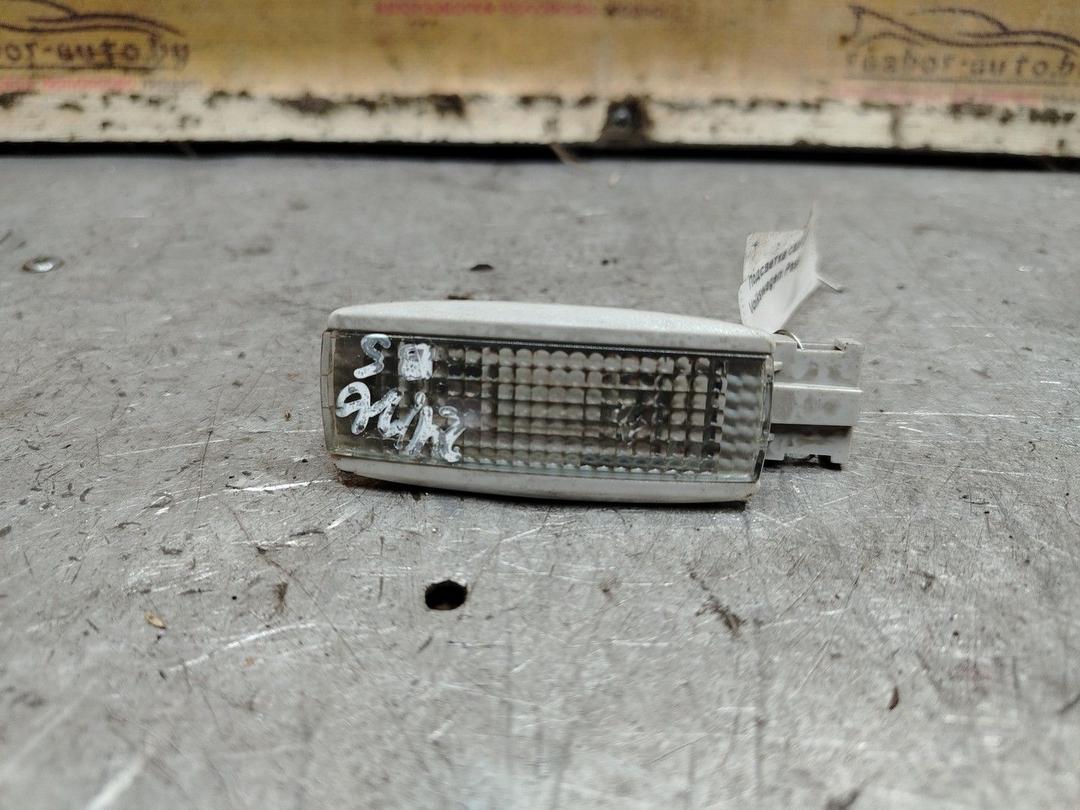 Подсветка салона 31F2L9 Volkswagen Passat - Фото 1