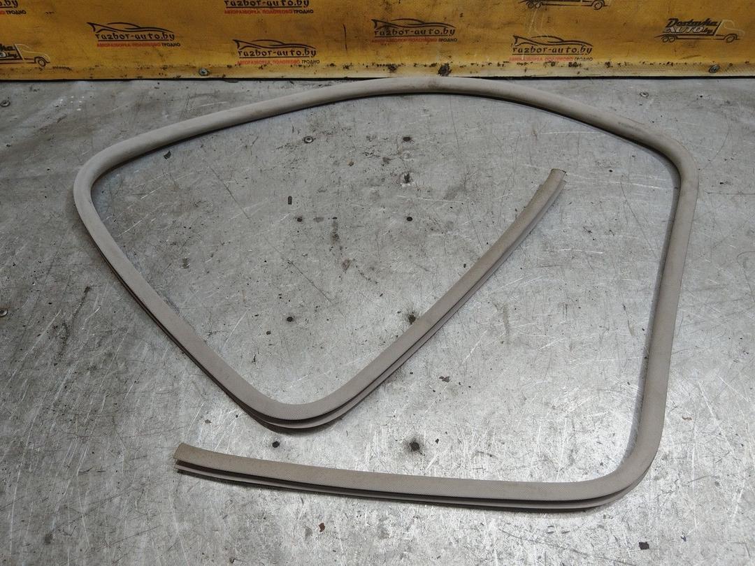 Уплотнитель MY7EEJ Volvo XC70