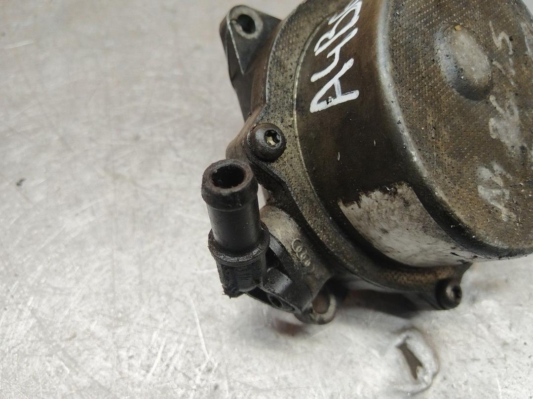 Насос вакуумный RTMNB0 Audi A4 - Фото 2