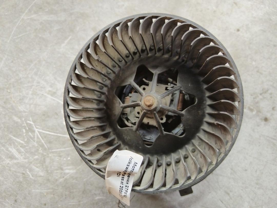 Моторчик печки 27F85A Volkswagen Passat - Фото 8