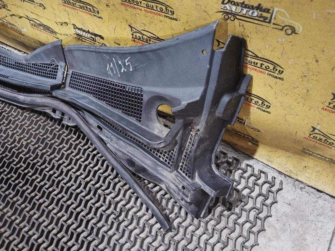 Дождевик C4Z4GE Mitsubishi Grandis купить на авторазборке