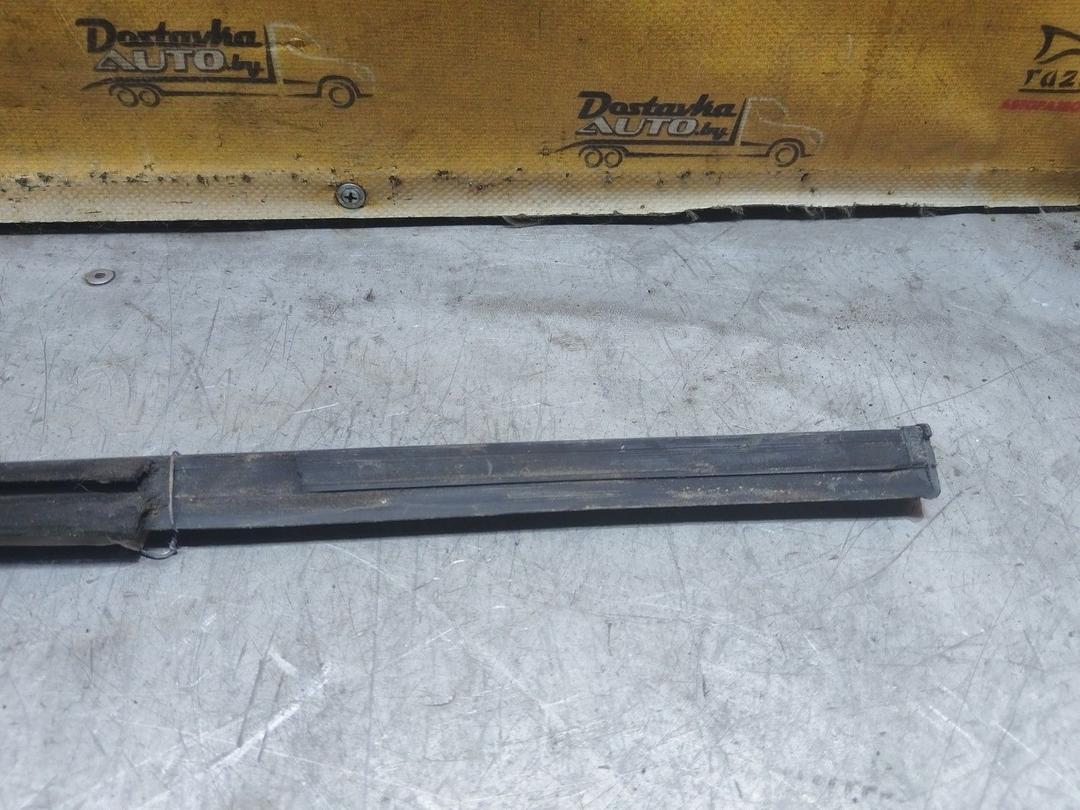 Молдинг стекла двери задней левой наружный KV9PCK Opel Vectra купить в магазине запчастей бу