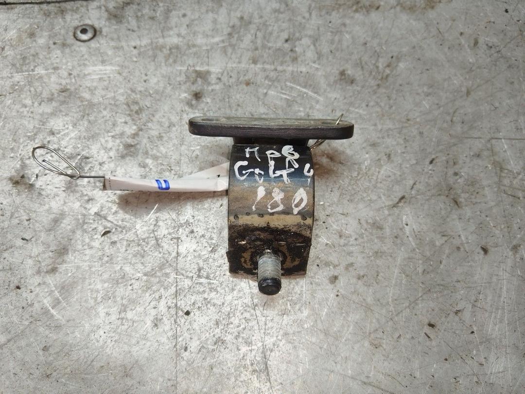 Петля крышки багажника EFLA2R Volkswagen Golf