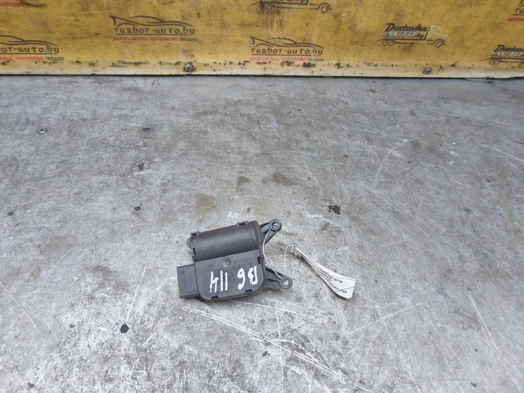 Моторчик заслонки печки GWEQ19 Audi A4