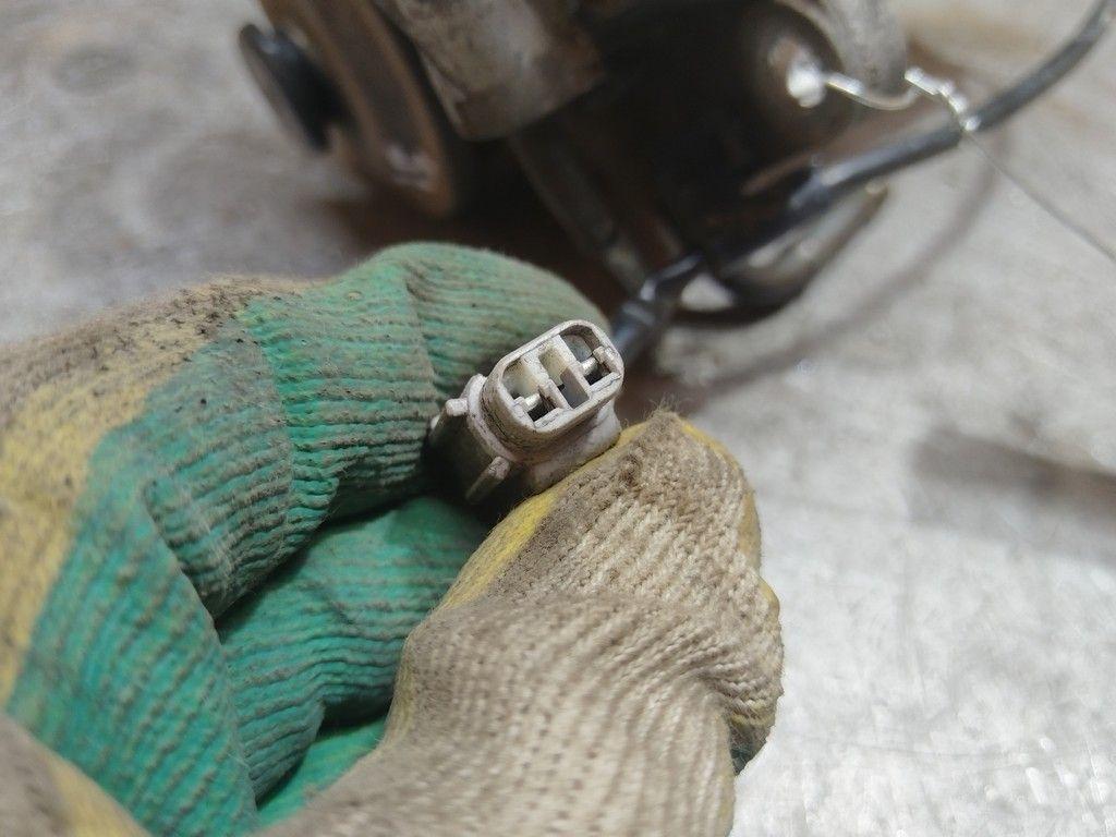 Корпус топливного фильтра 8285UF Toyota Corolla Verso - Фото 4