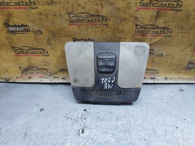 Фонарь салона (плафон) G2X070 Mercedes C W202