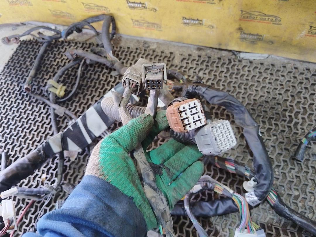 Проводка салона 2VUU1A Subaru Forester undefined