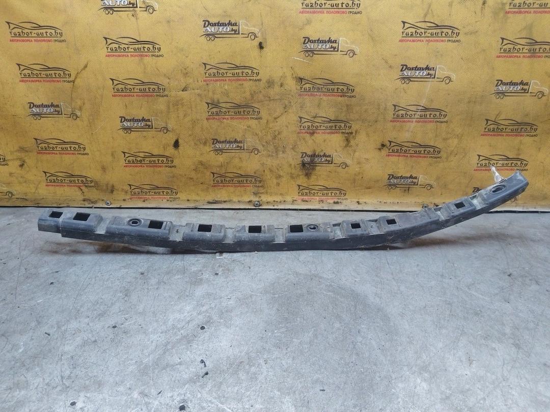 Кронштейн крепления бампера заднего 8BG9M2 Skoda Fabia купить с доставкой