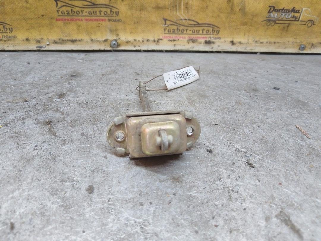 Ограничитель открывания двери задней IL8J89 Mitsubishi Carisma - Фото 3