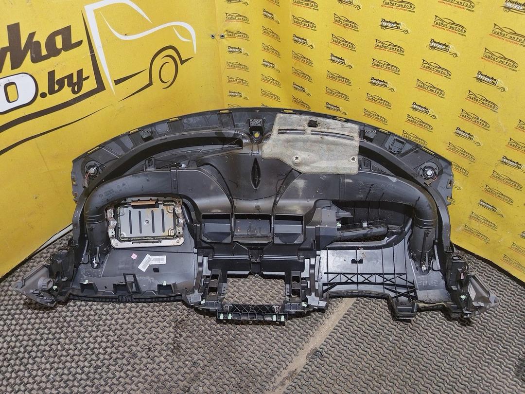 Панель передняя салона (торпедо) 6Z0IZC Renault Scenic undefined