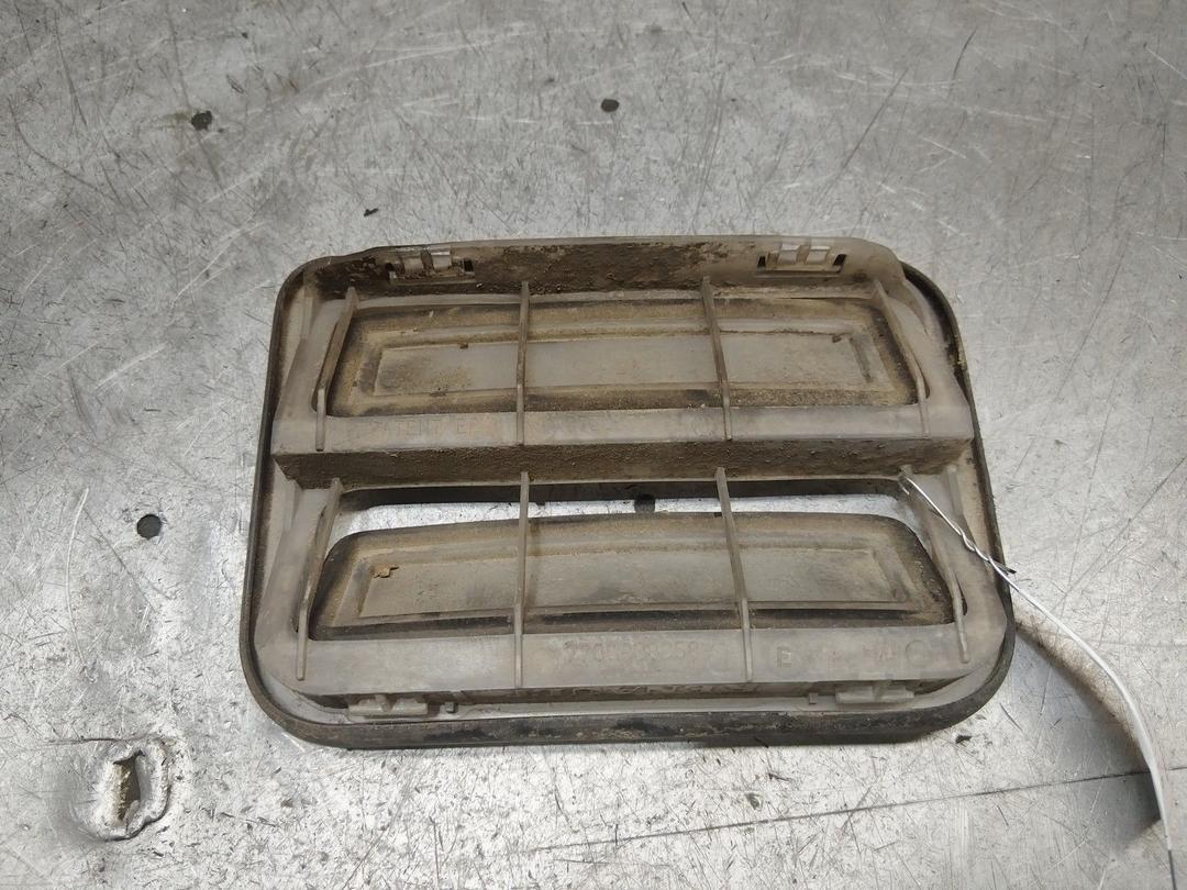 Решетка вентиляции кузова 2A3149 Renault Scenic - Фото 1