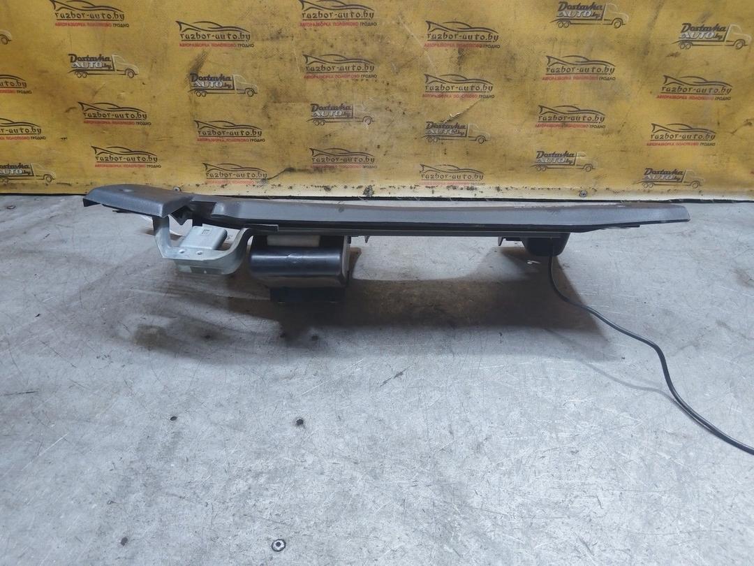 Полка под руль TU565A Mitsubishi Carisma купить в магазине запчастей бу