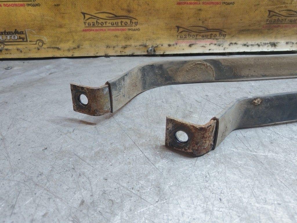 Крепление топливного бака 9DJF4I Toyota Corolla Verso - Фото 2