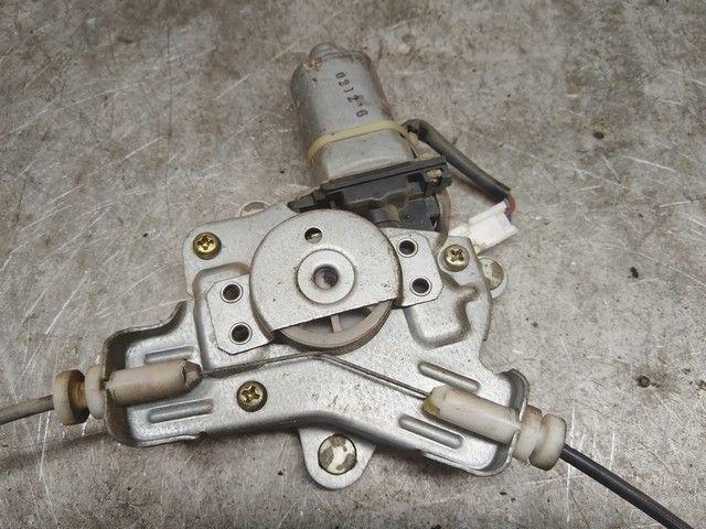 Стеклоподъемник электрический задний левый 1VKK75 Hyundai Matrix купить в магазине запчастей бу