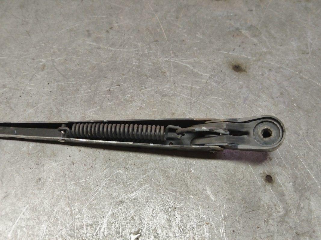 Щеткодержатель задний UO3PTZ Kia Shuma - Фото 2