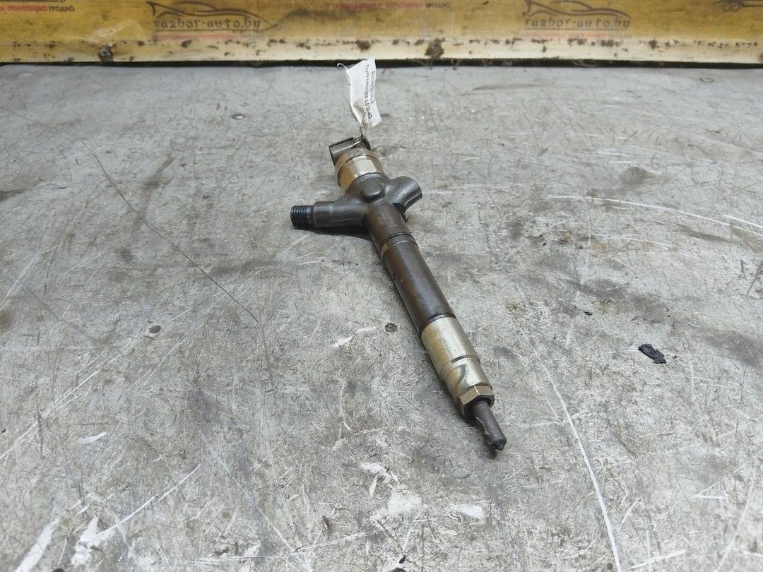 Форсунка Q01WLG Toyota Avensis - Фото 2