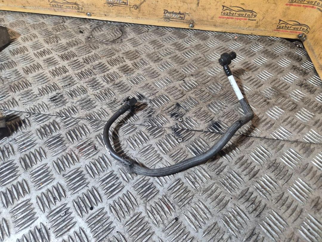 Трубка вакуумная RJ3M8W Renault Scenic купить