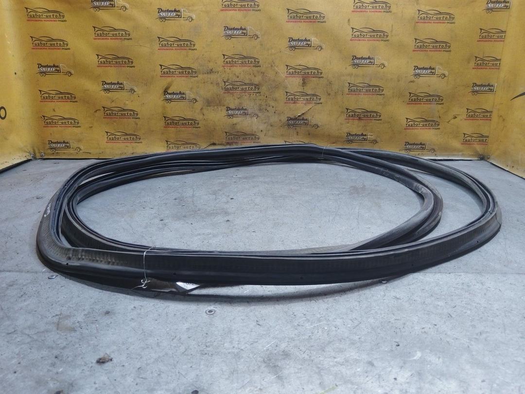 Уплотнитель багажника ZWOZW6 Ford Mondeo купить на авторазборке