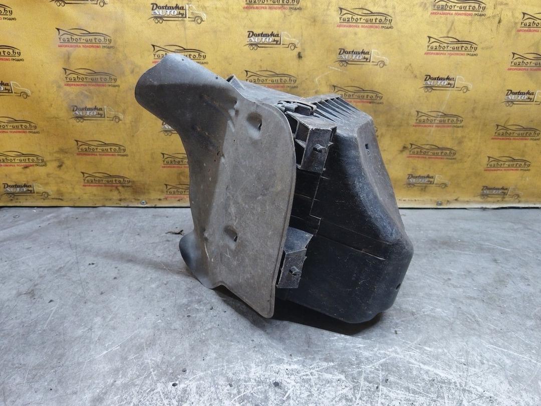 Корпус воздушного фильтра Q05EJ8 Audi A4 купить на авторазборке