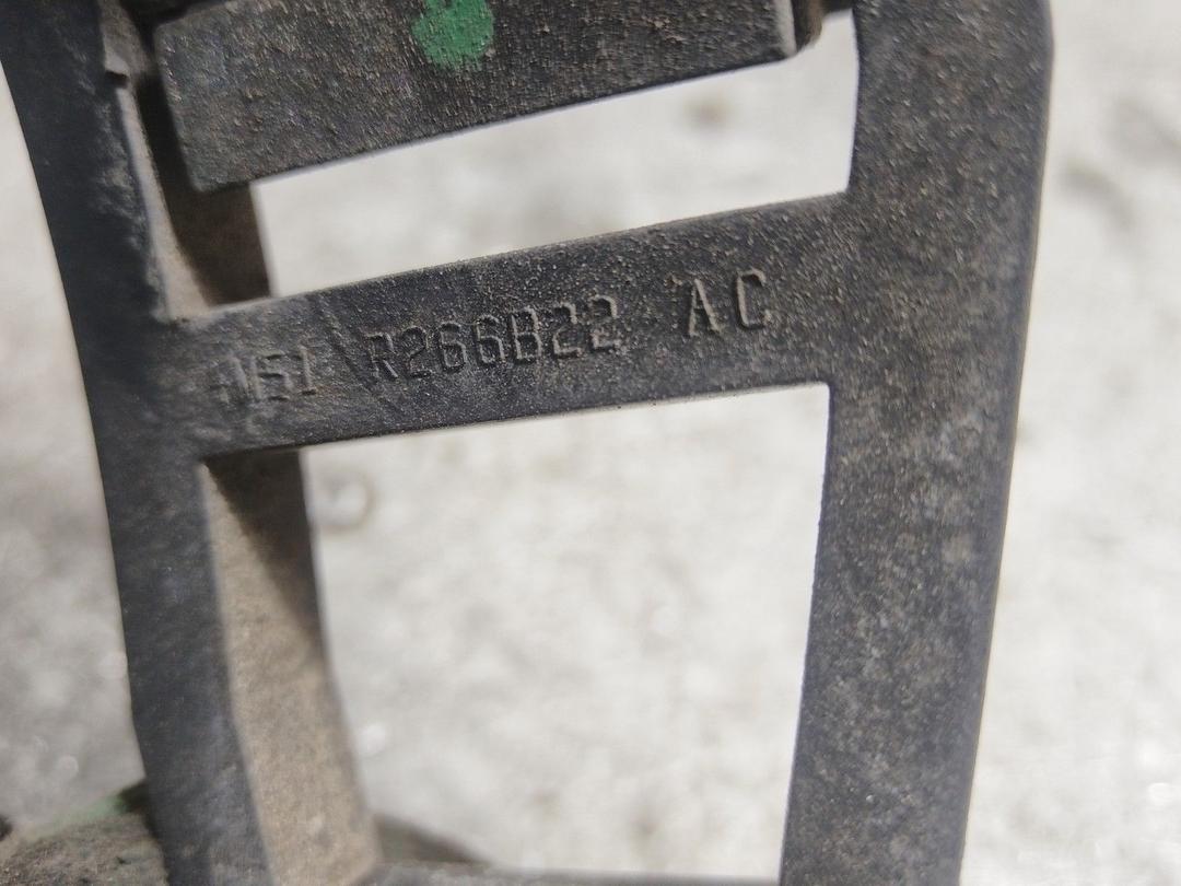 Ручка наружная задняя правая O08B73 Ford C-Max купить на авторазборке