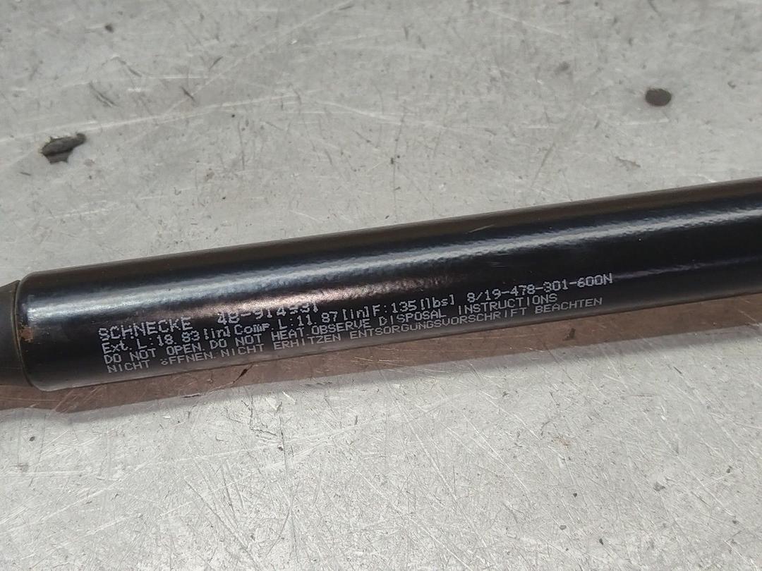 Амортизатор крышки багажника (3-5 двери) EI6V7A Kia Sorento - Фото 4