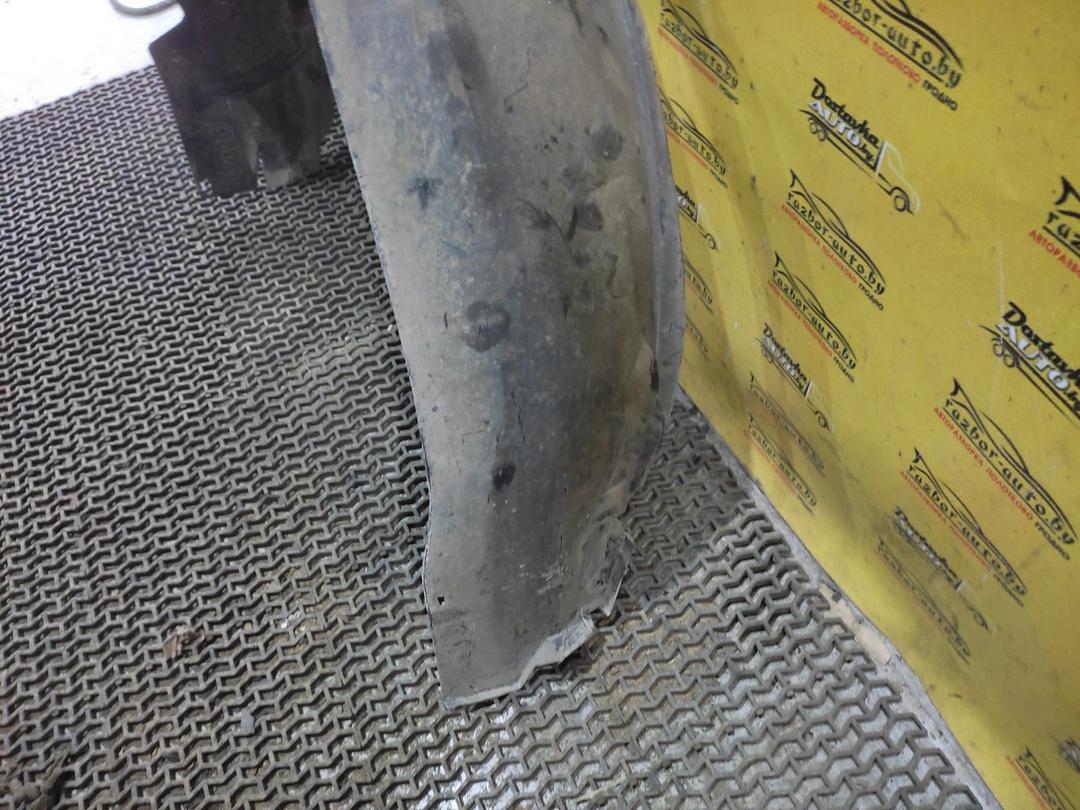 Защита арок передняя правая (подкрылок) BHT3P2 Audi 80 - Фото 3