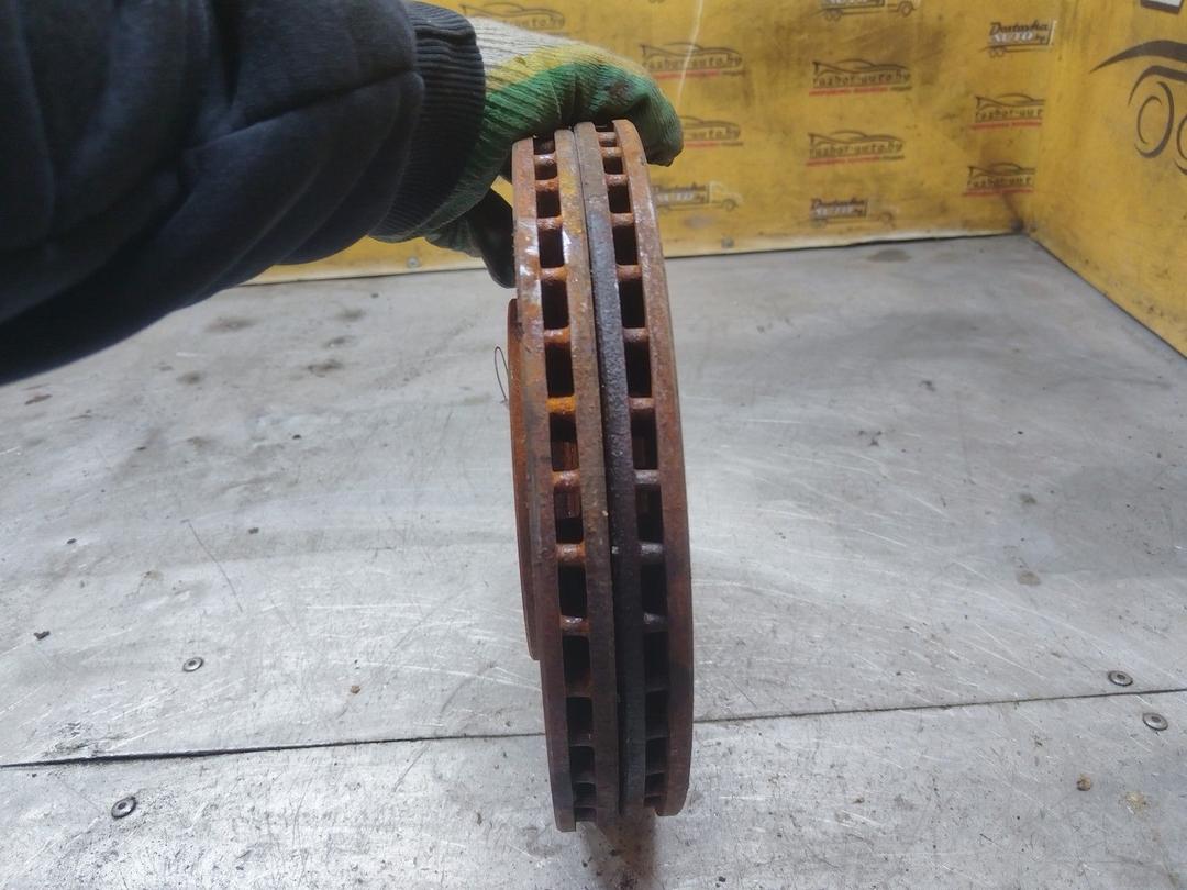 Диск тормозной передний TLL7JH Peugeot 306 купить на авторазборке