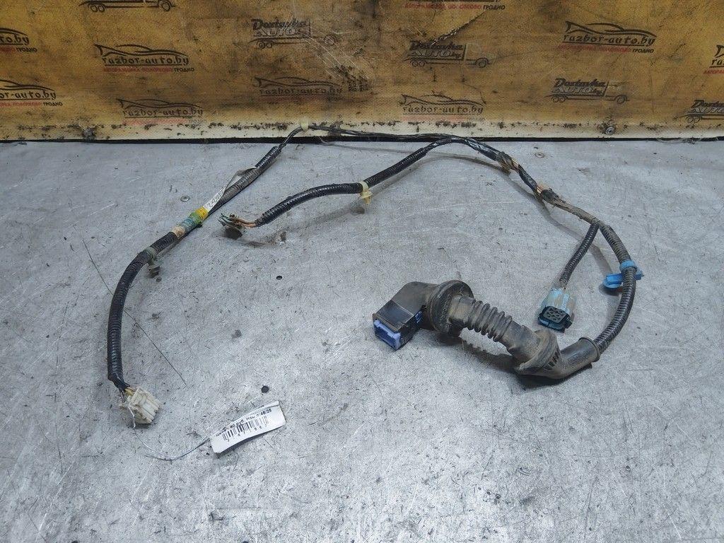 Проводка двери задней правой M16FCX Honda FR-V - Фото 1