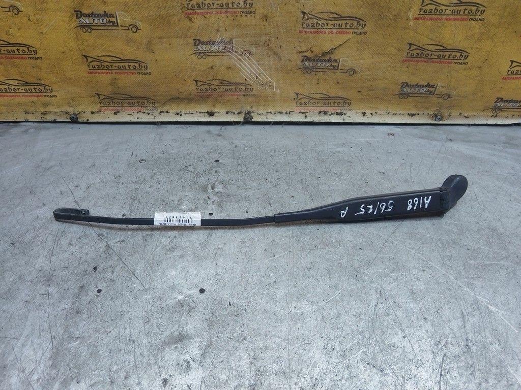 Щеткодержатель (поводок стеклоочистителя, дворник) II2F0F Mercedes A W168 - Фото 1